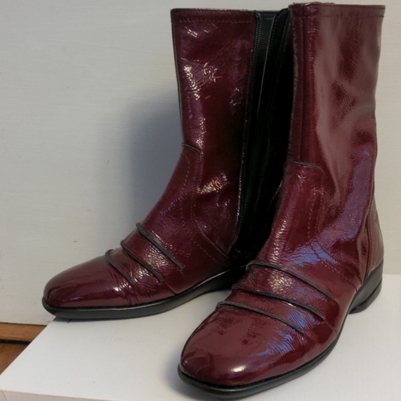 Boots - Picture 2 of 2